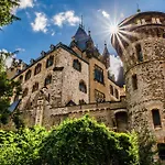 Regiohotel Schanzenhaus - #wellnessbereich #naturauszeitharz #ruhigamwald #freeparking Hotel