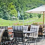 Regiohotel Schanzenhaus - #wellnessbereich #naturauszeitharz #ruhigamwald #freeparking Hotel