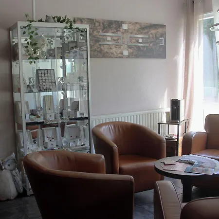 Regiohotel Schanzenhaus 3* ורניגרוד