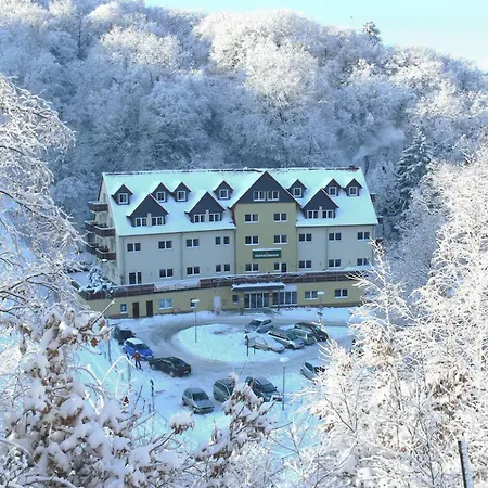 ホテル Regiohotel Schanzenhaus - #wellnessbereich #naturauszeitharz #ruhigamwald #freeparking ヴェルニゲローデ
