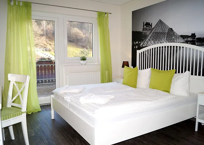 Regiohotel Schanzenhaus - #wellnessbereich #naturauszeitharz #ruhigamwald #freeparking ורניגרוד