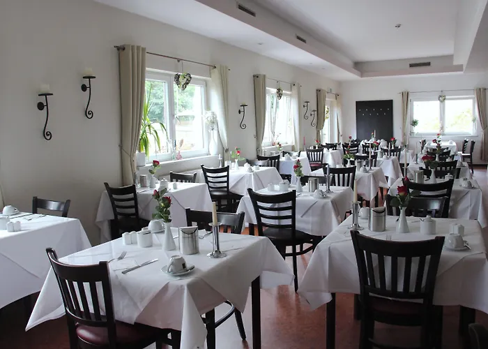 מלון Regiohotel Schanzenhaus - #wellnessbereich #naturauszeitharz #ruhigamwald #freeparking ורניגרוד