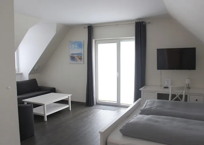 Regiohotel Schanzenhaus - #wellnessbereich #naturauszeitharz #ruhigamwald #freeparking מלון